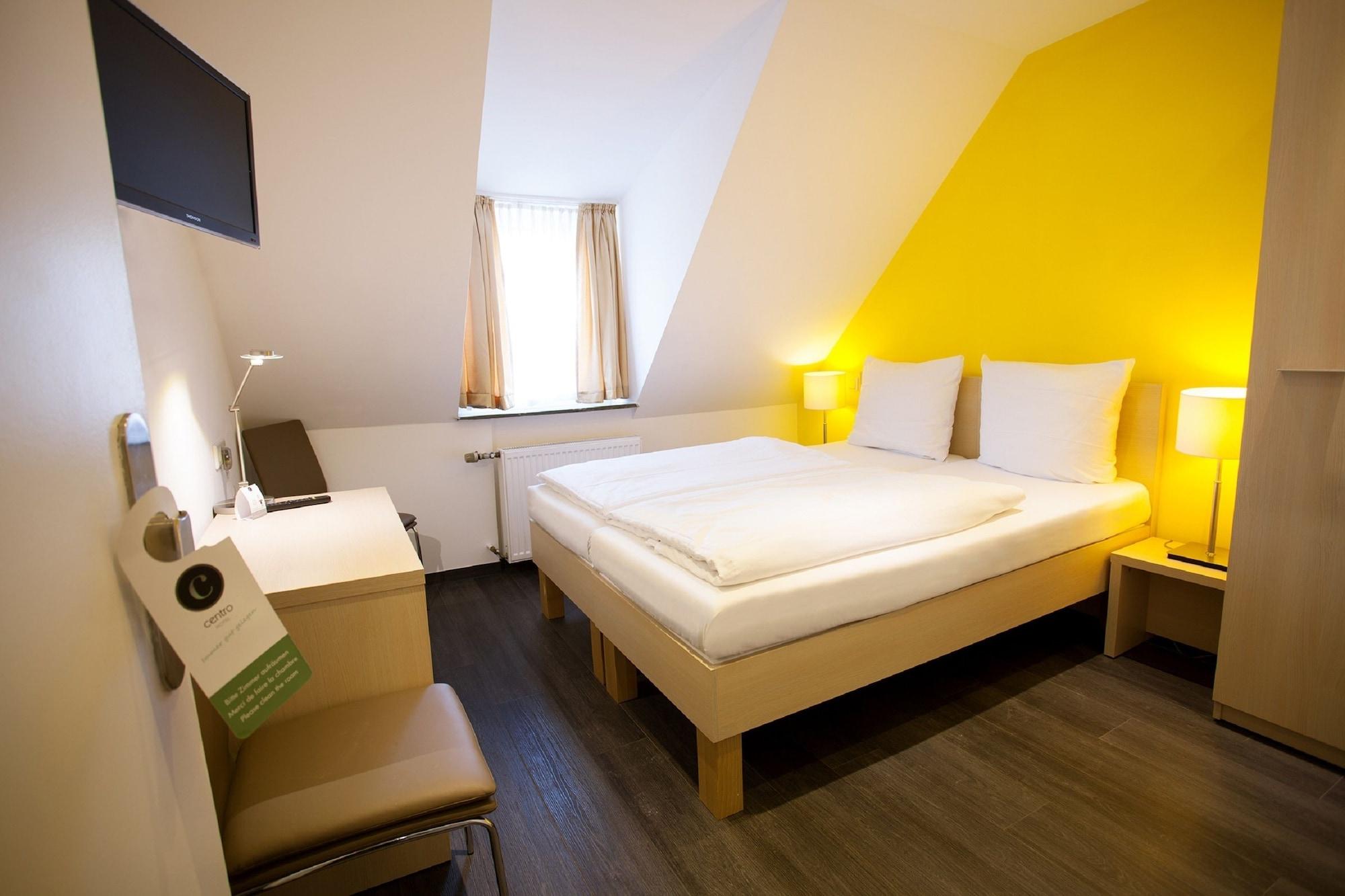 Centro Hotel Arkadia Cologne Exterior photo